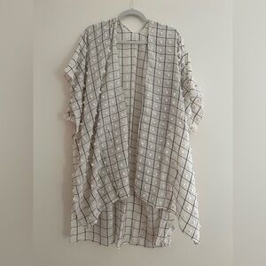 Kellie More lightweight Poncho